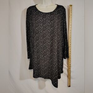 Rafaella Speckled Long Sleeve Top- Black and White